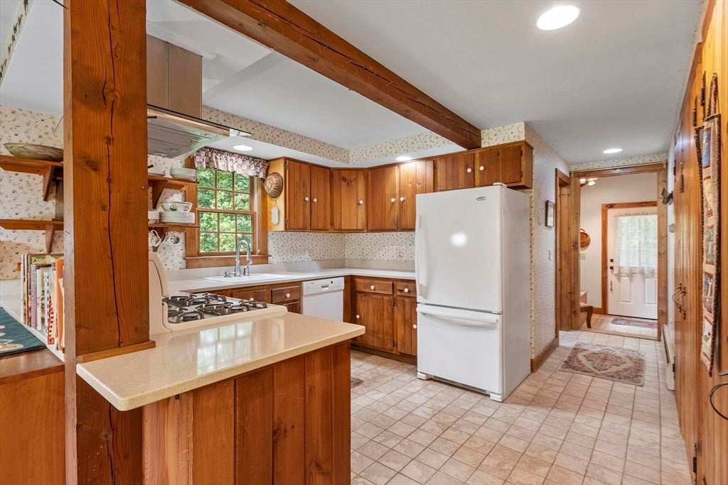 81 Vinton Pond Rd, Townsend, MA, 81 Vinton Pond Rd, Townsend, MA Photo #12