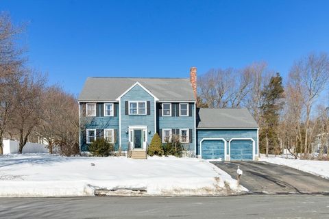 Photo of 1 Maura Elizabeth Ln, Foxboro, MA 02035 (MLS # 73477910)