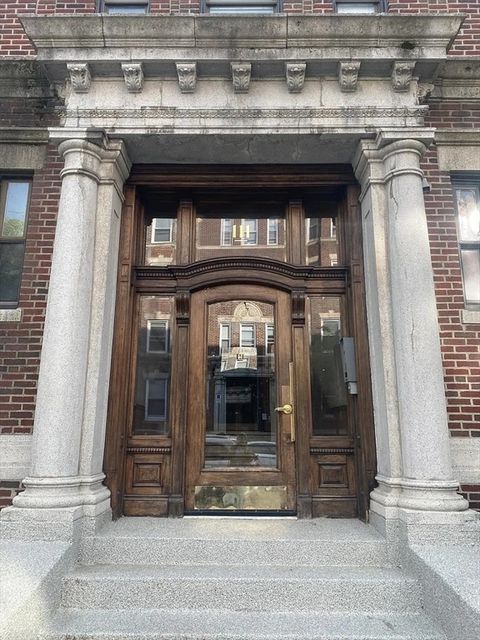 111 Jersey Street 8 Boston MA 02215