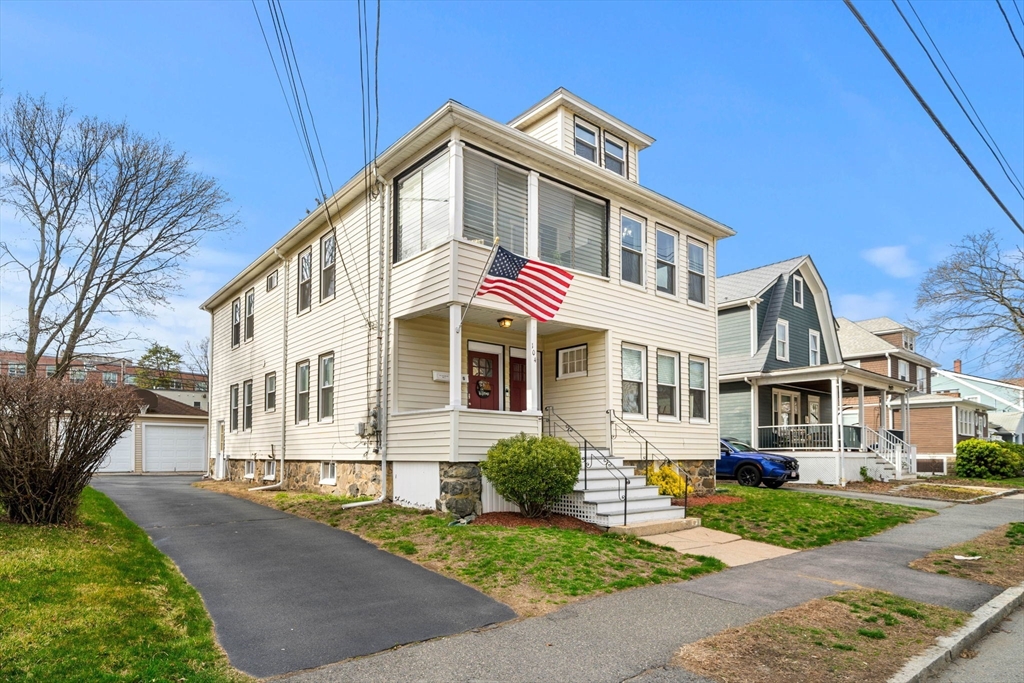 104 Stetson Ave 2
