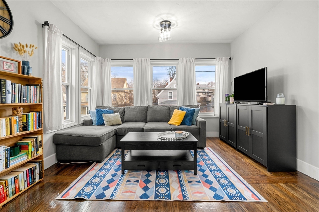 104 Stetson Ave 2