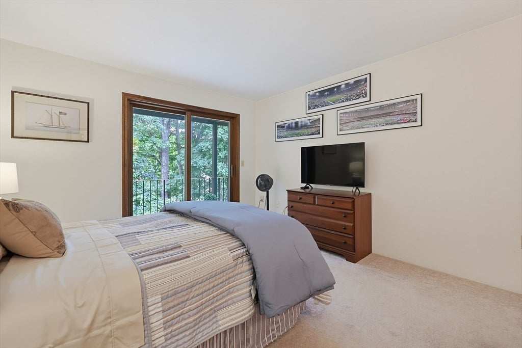 74 Highwood Dr #74, Franklin, MA Photo #23