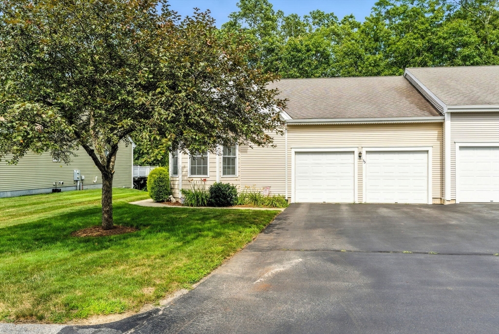35 Andrews Dr 35