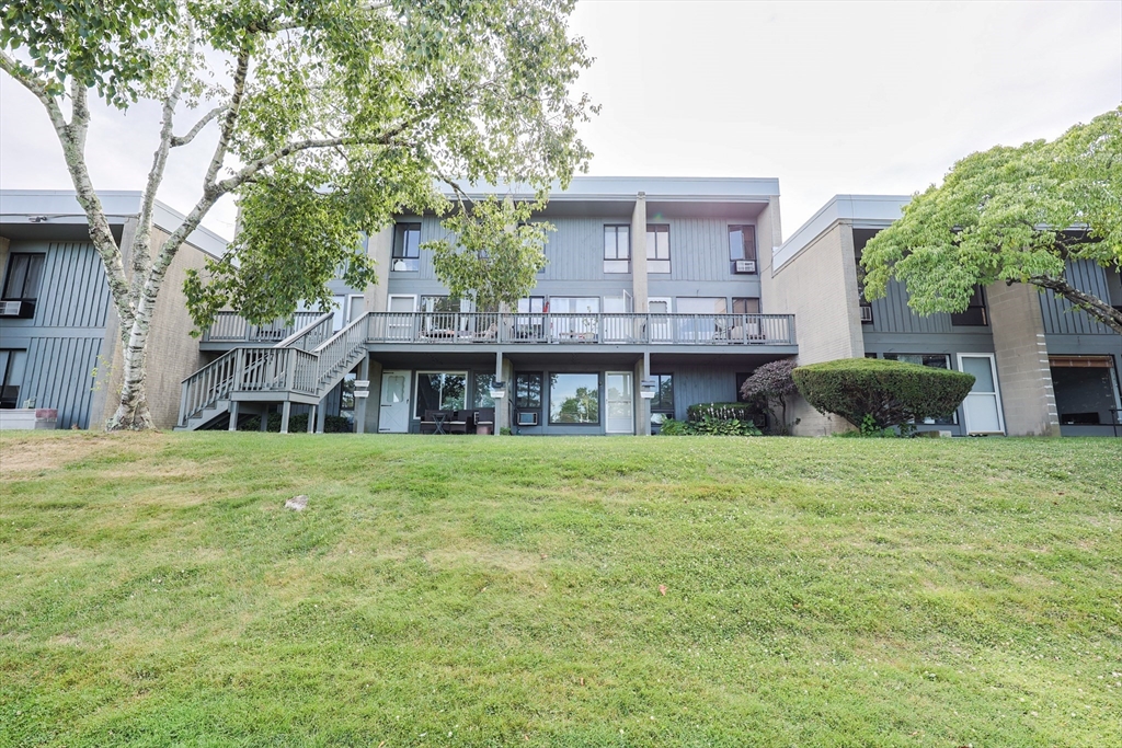301 Neponset St 25