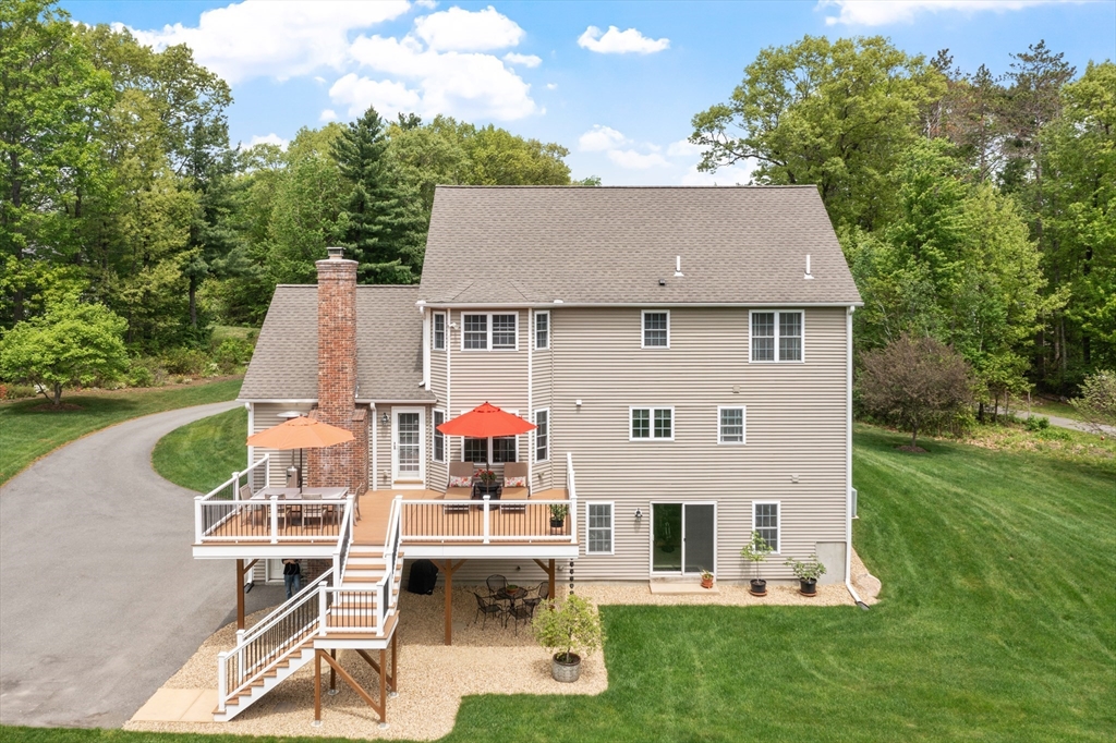 571 Northfield Rd
