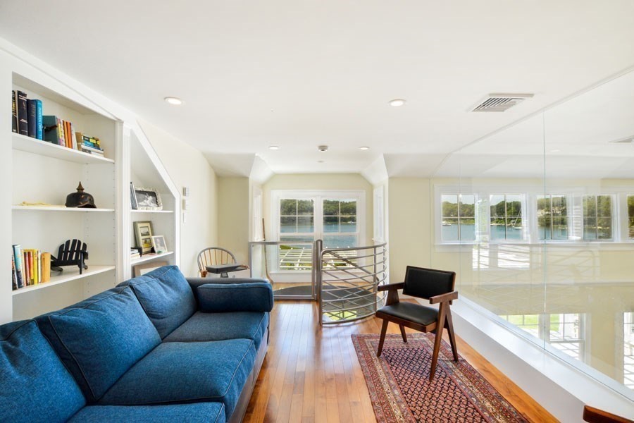 Barnstable, Massachusetts 02655, United States, 5 Bedrooms Bedrooms, ,6 BathroomsBathrooms,Residential,Active,84455