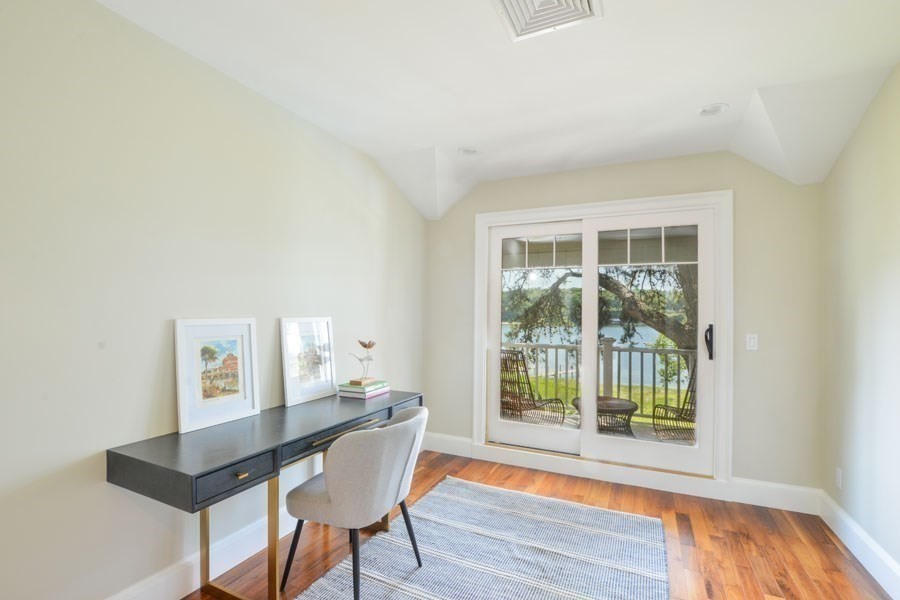 Barnstable, Massachusetts 02655, United States, 5 Bedrooms Bedrooms, ,6 BathroomsBathrooms,Residential,Active,84455