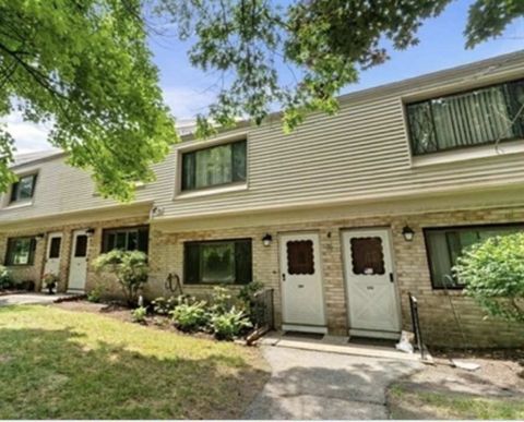 Photo of 269 Farrwood Dr #269, Haverhill, MA 01835 (MLS # 73439905)