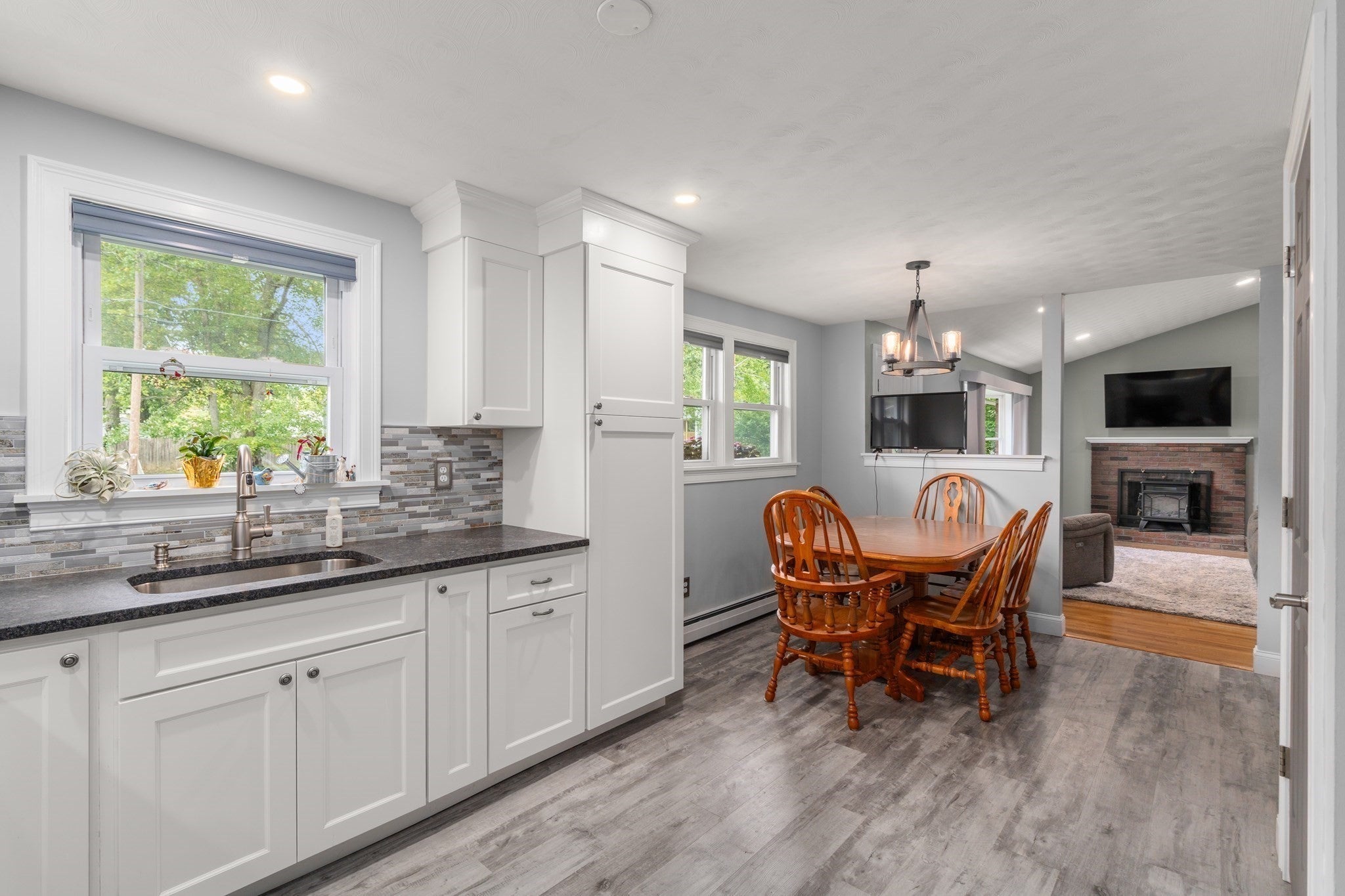 18 Julie Ave, Brockton, MA, 18 Julie Ave, Brockton, MA Photo #5