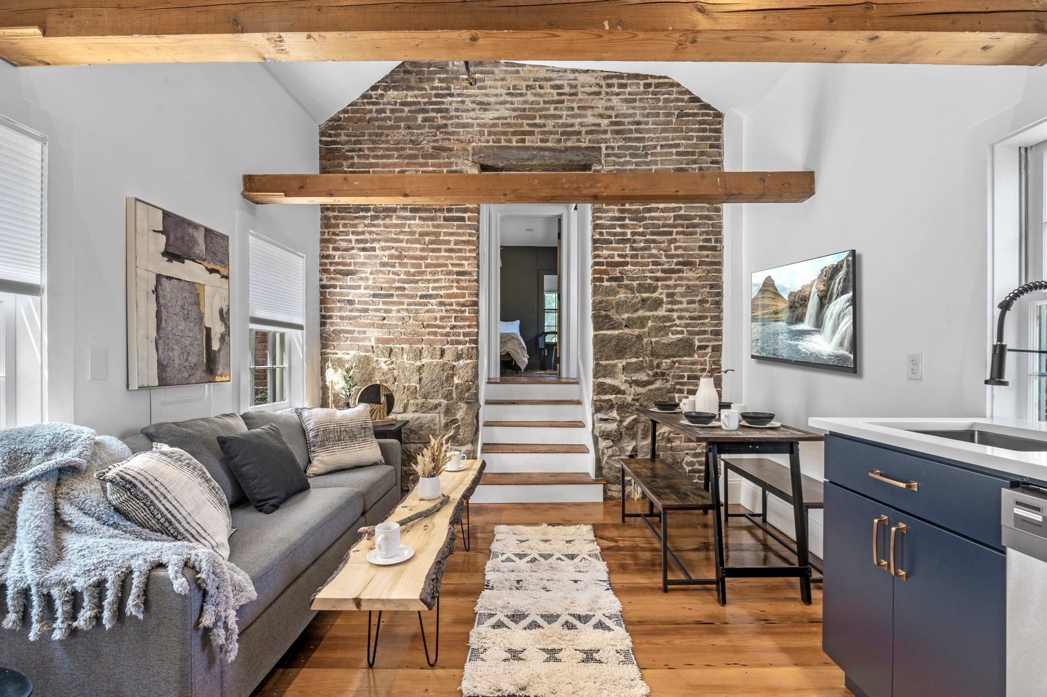 Photo of 33 Broadway, Rockport, MA