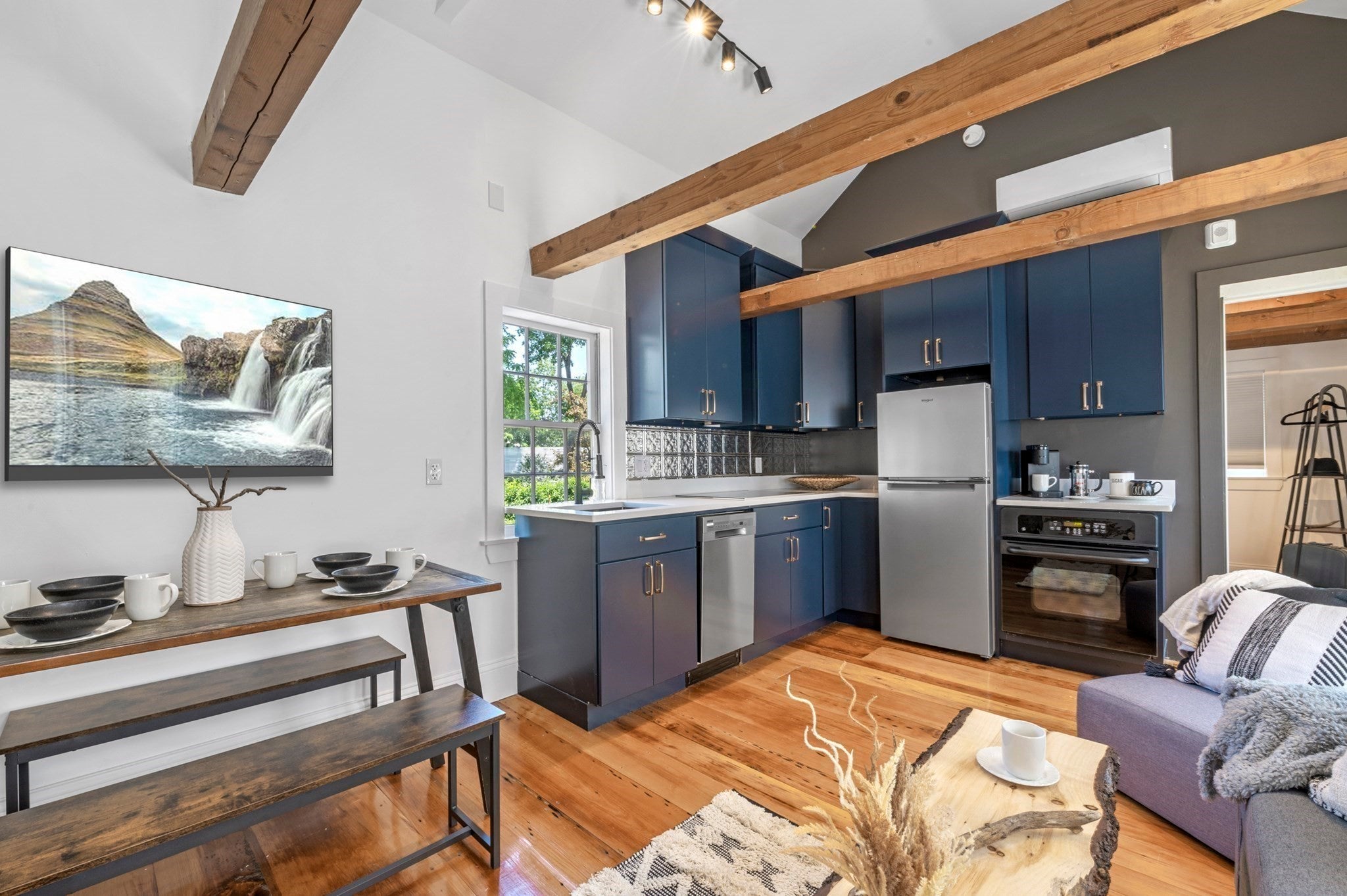 33 Broadway #4, Rockport, MA, 33 Broadway #4, Rockport, MA Photo #4