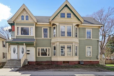 67 Neil St Marlborough MA 01752