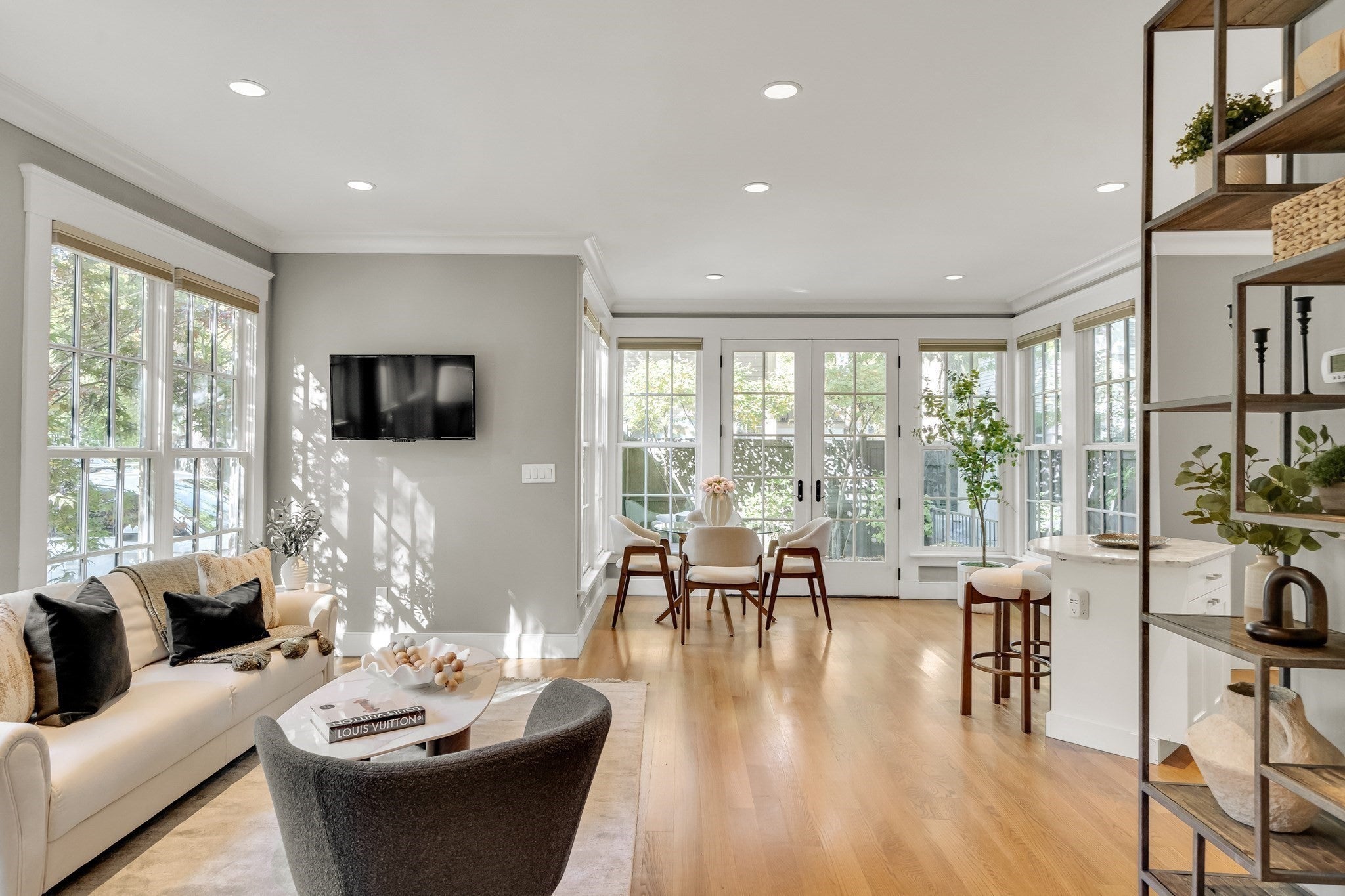 1-7 Brattle Cir` 1
