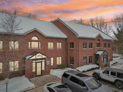 100 Conifer Hill Drive 513/514 Danvers MA 01923