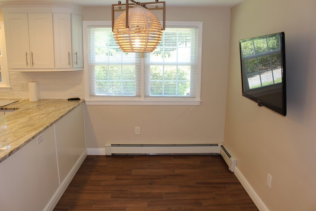 206 Debbie Drive, Leominster, MA, 206 Debbie Drive, Leominster, MA Photo #6