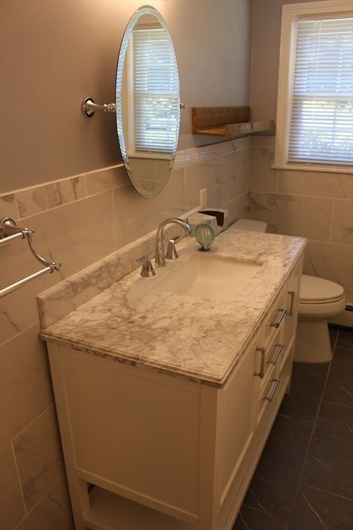206 Debbie Drive, Leominster, MA, 206 Debbie Drive, Leominster, MA Photo #9