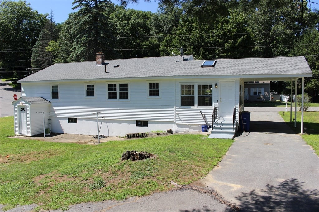 206 Debbie Drive, Leominster, MA, 206 Debbie Drive, Leominster, MA Photo #2