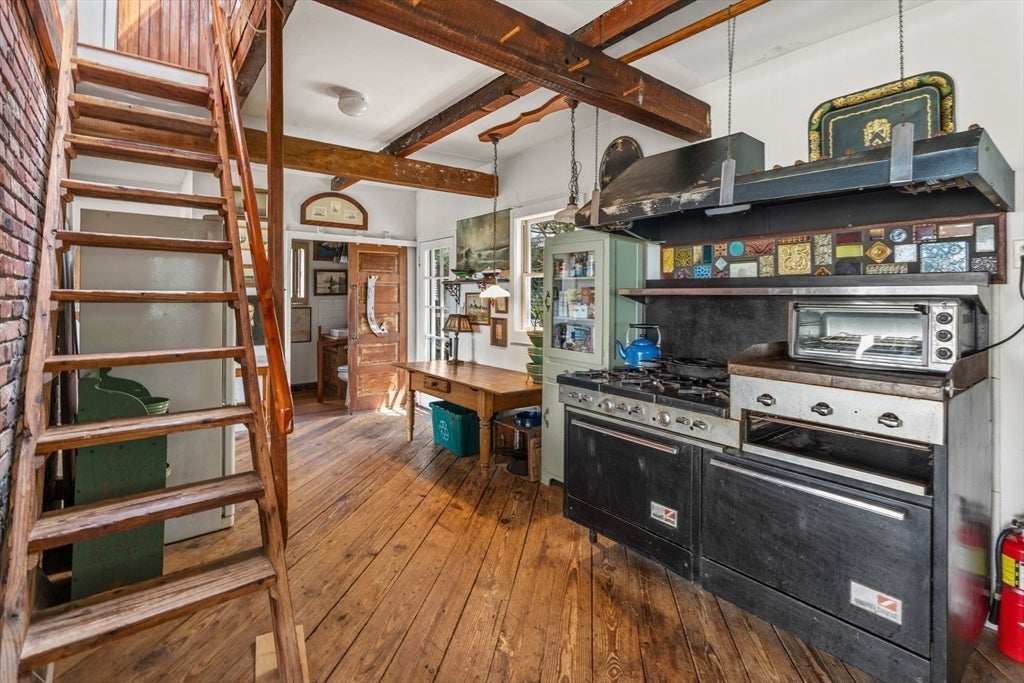 95 Grandview Avenue, Marshfield, MA Photo #17
