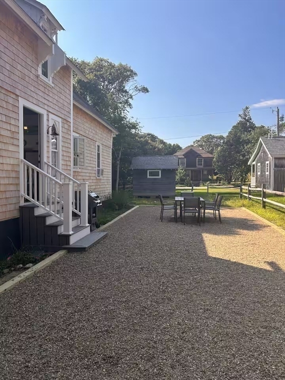 9 Brunswick Ave