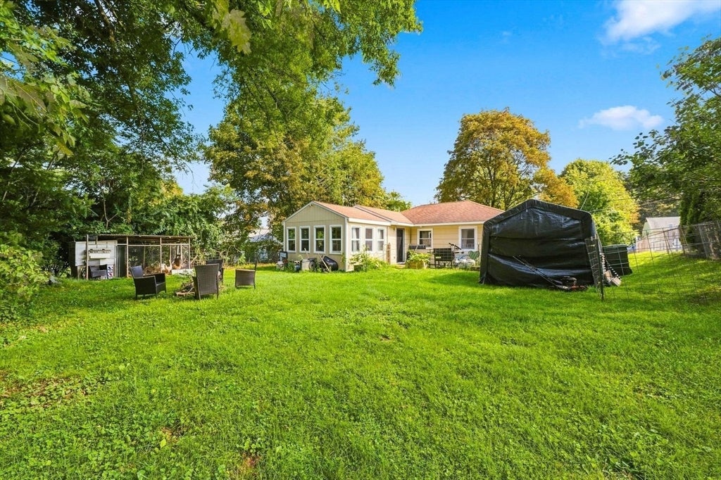 33 Deer Pond Drive, Leicester, MA Photo #22