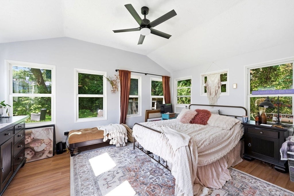 33 Deer Pond Drive, Leicester, MA Photo #14