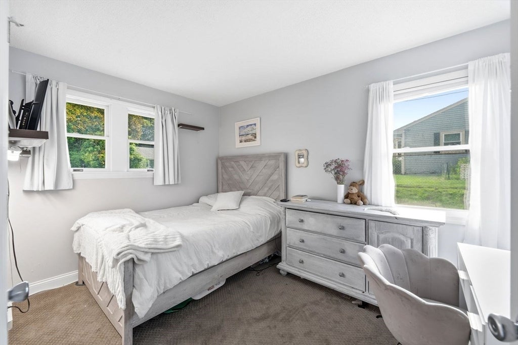 33 Deer Pond Drive, Leicester, MA Photo #18