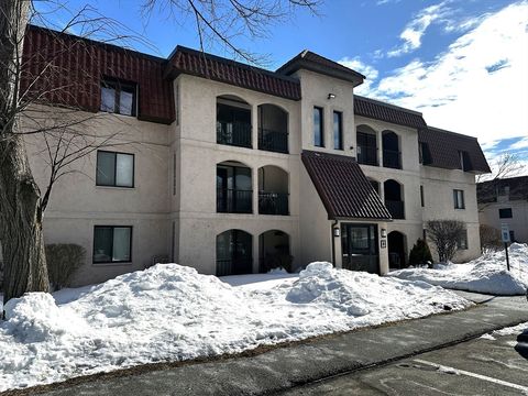 Photo of 685 Oak St #13-9, Brockton, MA 02301 (MLS # 73476854)
