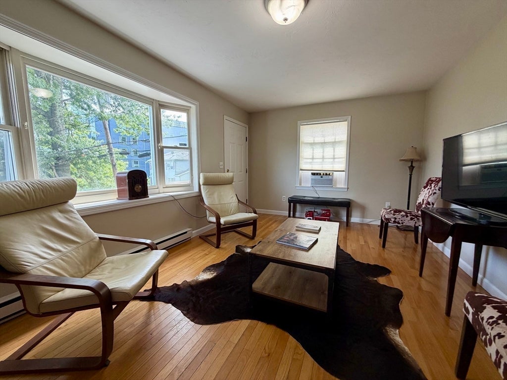 46 Winneconnett Rd, Worcester, MA Photo #13