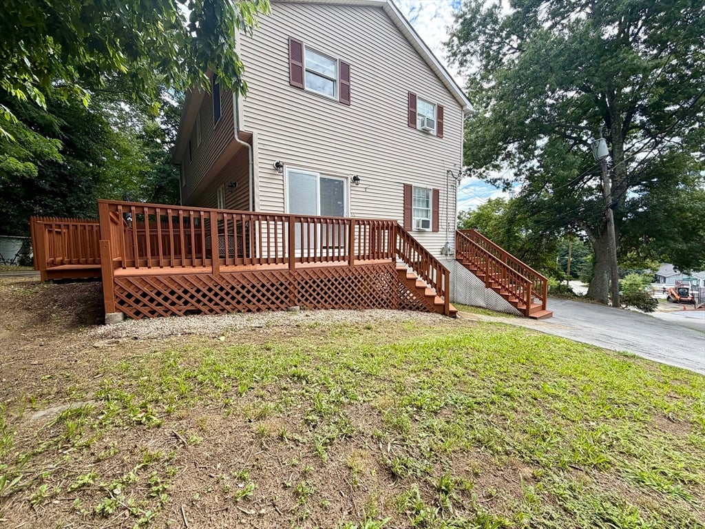 46 Winneconnett Rd, Worcester, MA Photo #2