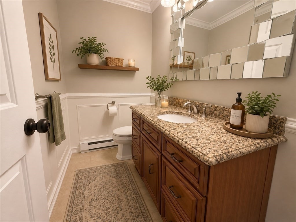 46 Winneconnett Rd, Worcester, MA Photo #8