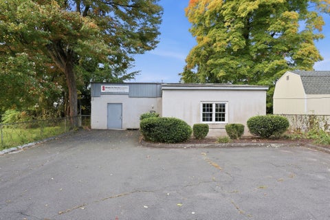 Photo of 40 Kelso Ave, West Springfield, MA 01089 (MLS # 73587087)