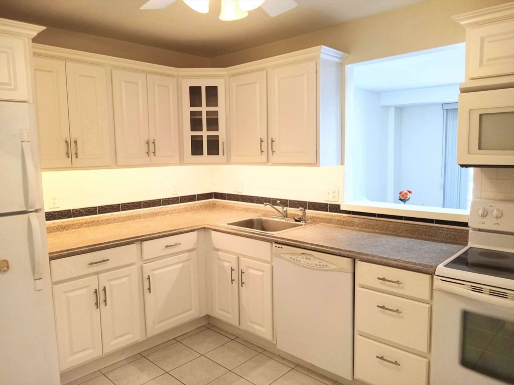 12 Mount Vernon St 25