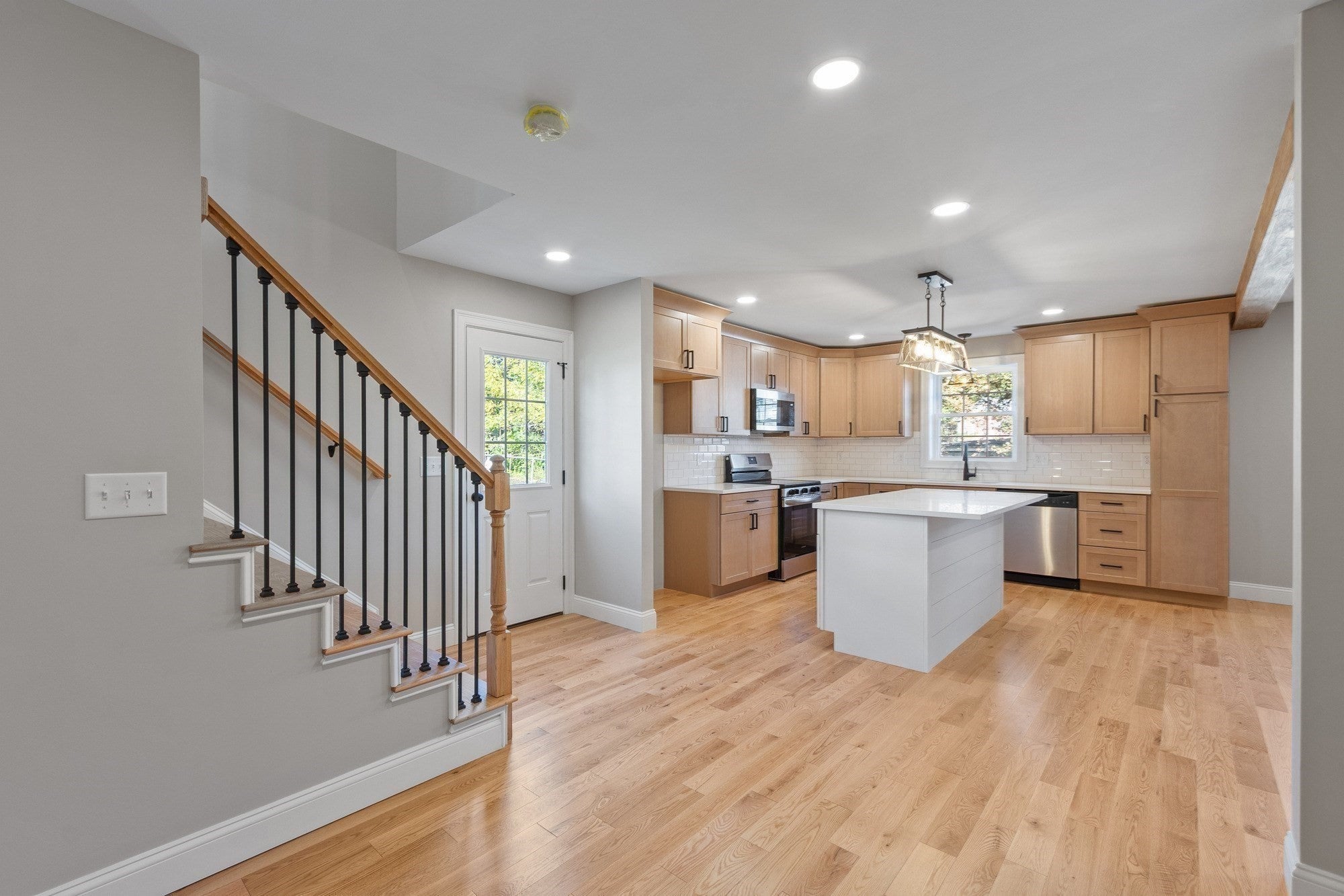 23 Prospect St #1, Fitchburg, MA Photo #9