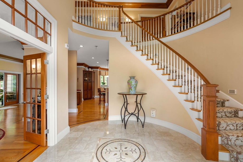 16 Woodberry Way