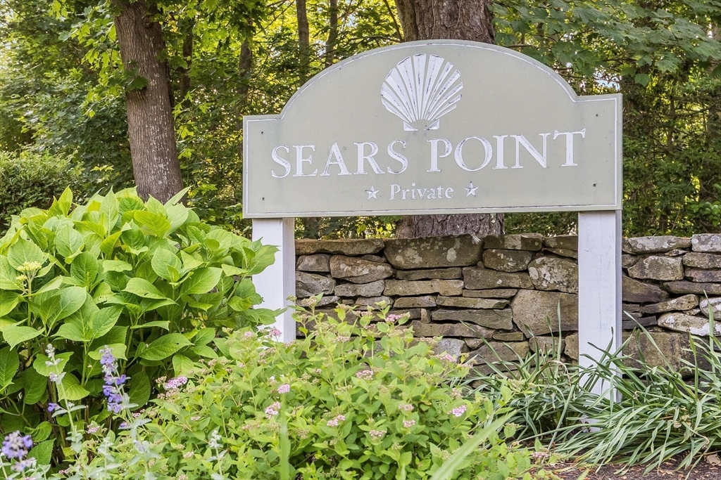 18 Juniper Cir 18