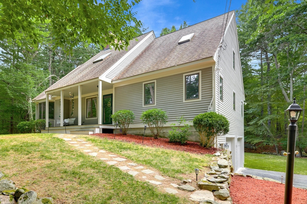 120 Newtown Rd