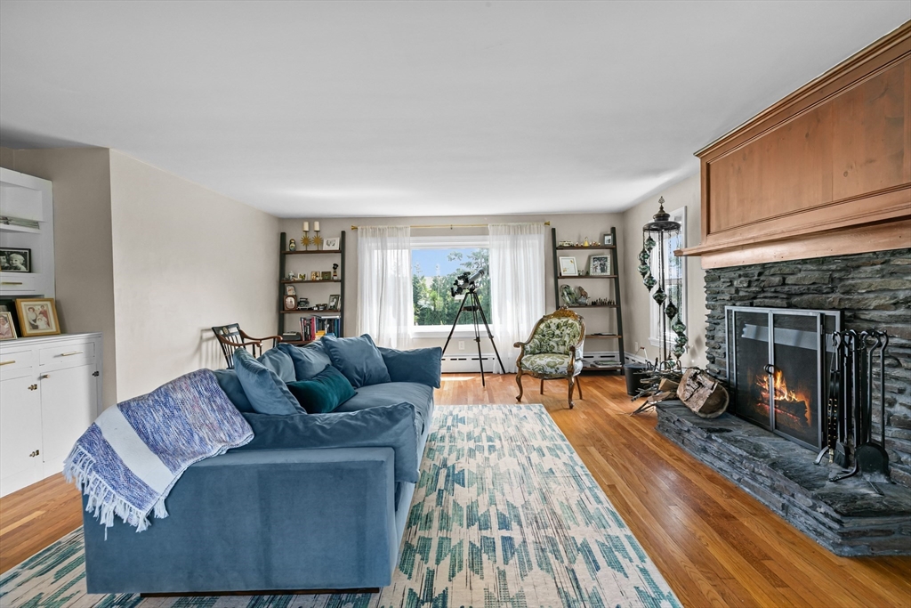 20 Borden Farm Rd.
