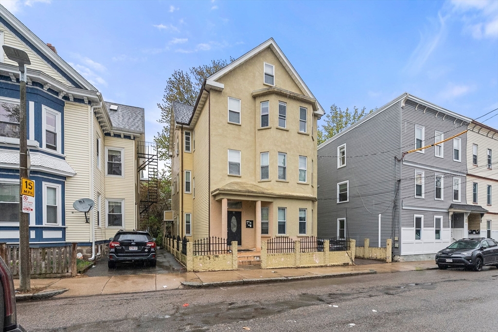 66 Mozart Street 3