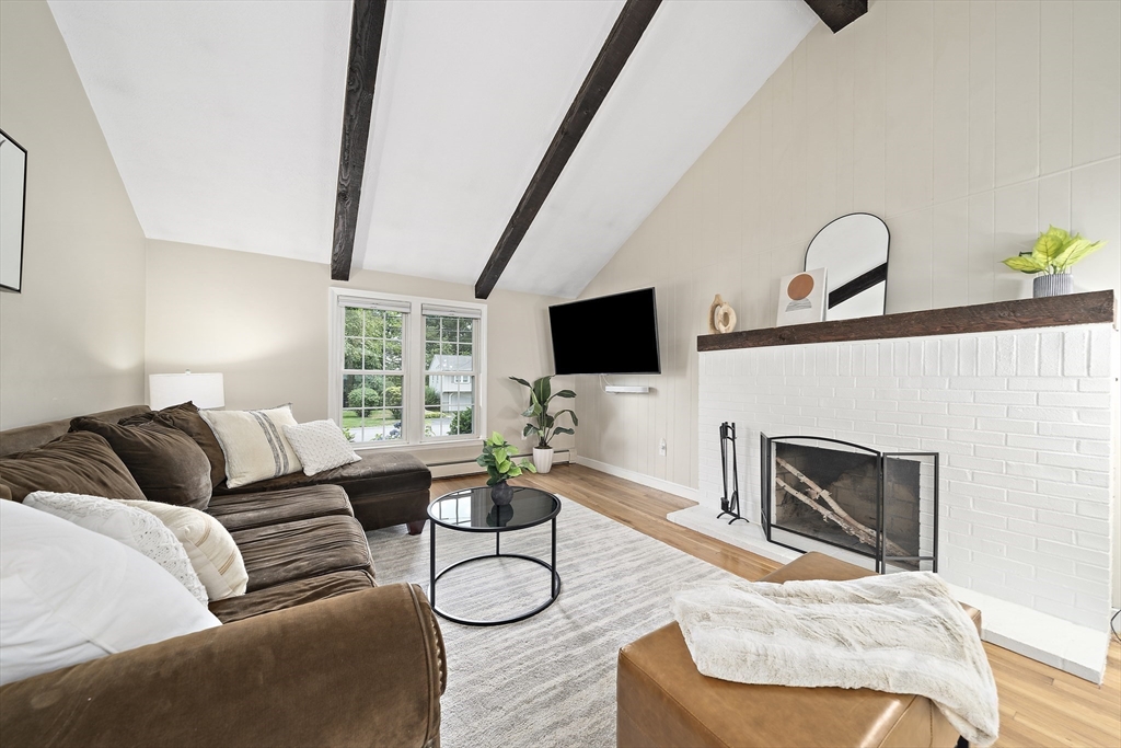 18 Penny Lane