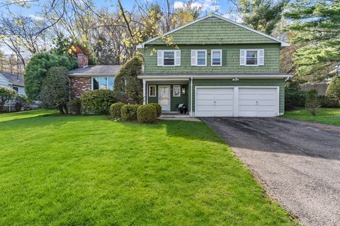 62 Lovett Rd Newton MA 02459