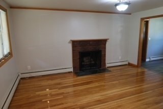 4 Thurston St