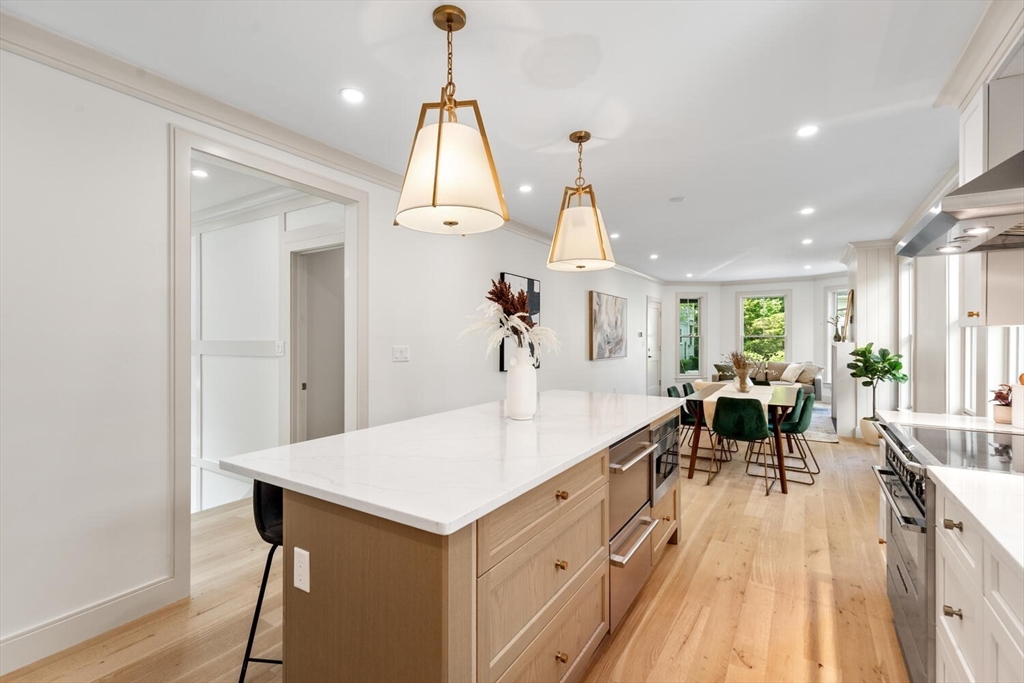 8 Holly Ave 1