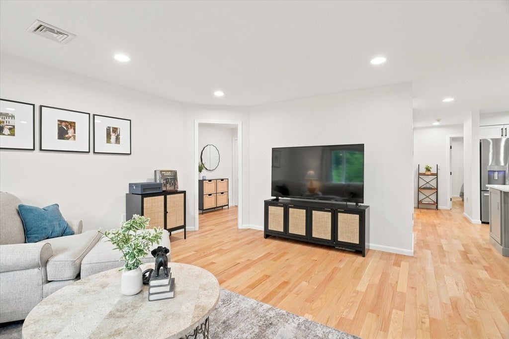 37 Constitution Ln #39, Danvers, MA, 37 Constitution Ln #39, Danvers, MA Photo #7