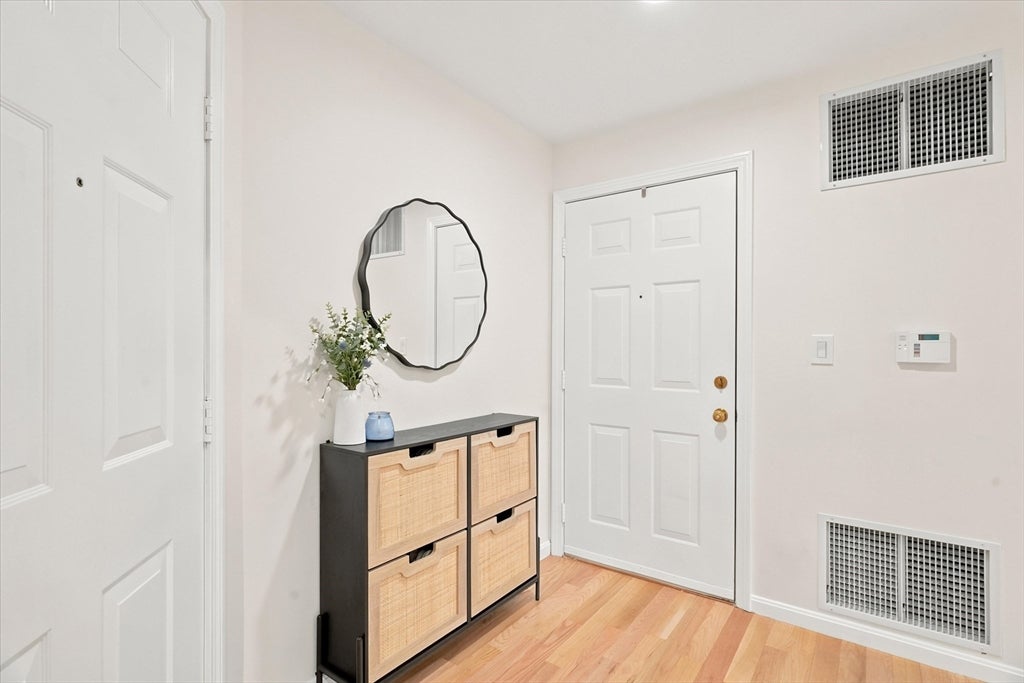 37 Constitution Ln #39, Danvers, MA, 37 Constitution Ln #39, Danvers, MA Photo #3