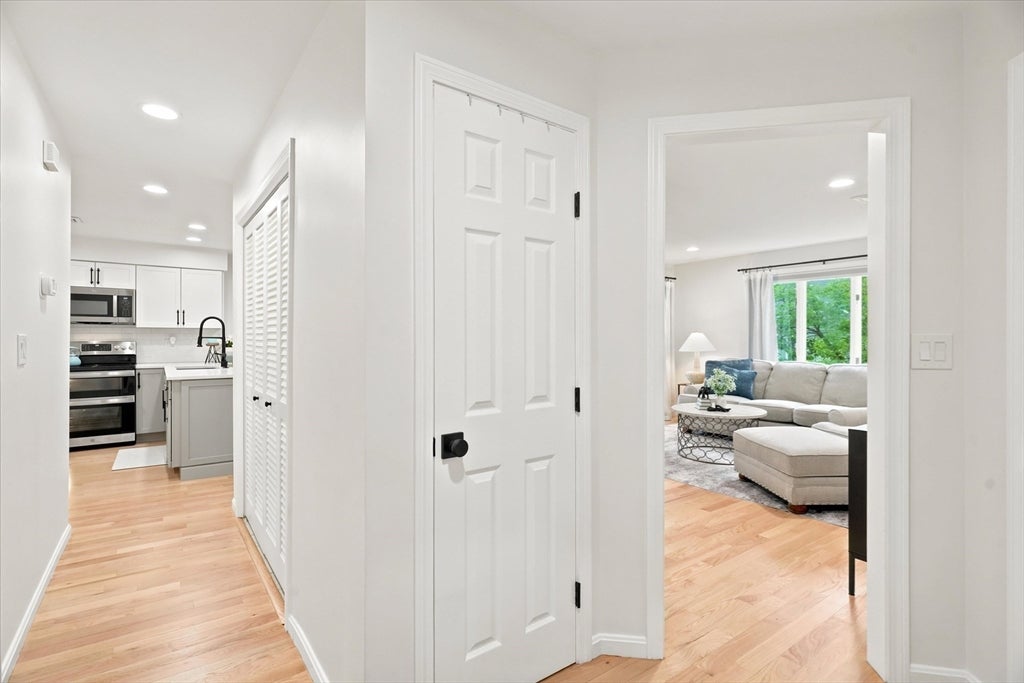 37 Constitution Ln #39, Danvers, MA, 37 Constitution Ln #39, Danvers, MA Photo #31