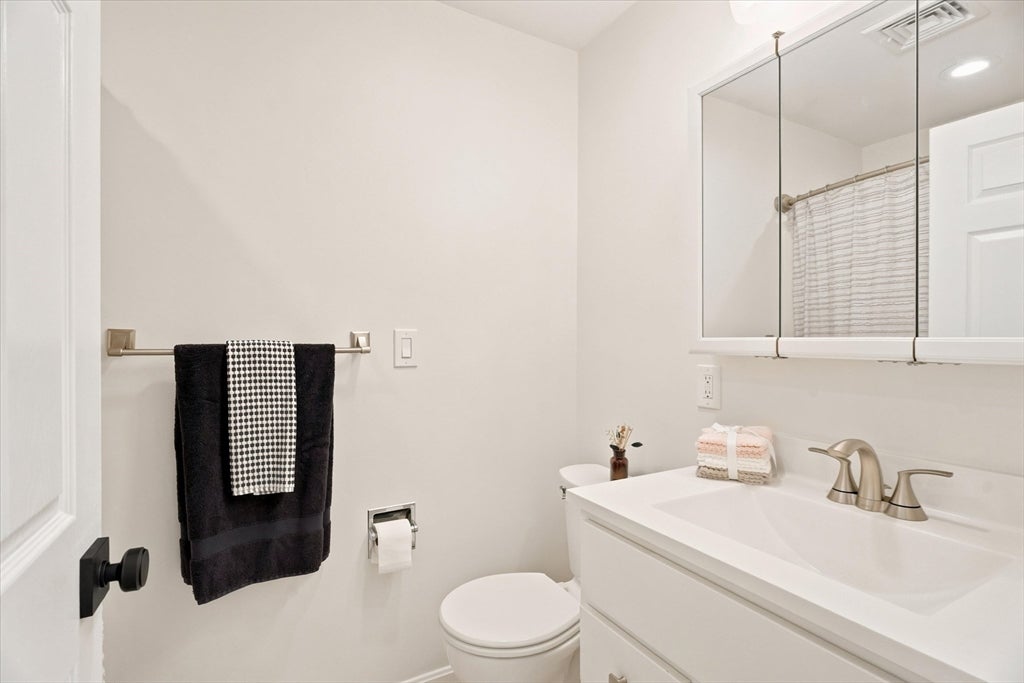 37 Constitution Ln #39, Danvers, MA, 37 Constitution Ln #39, Danvers, MA Photo #28