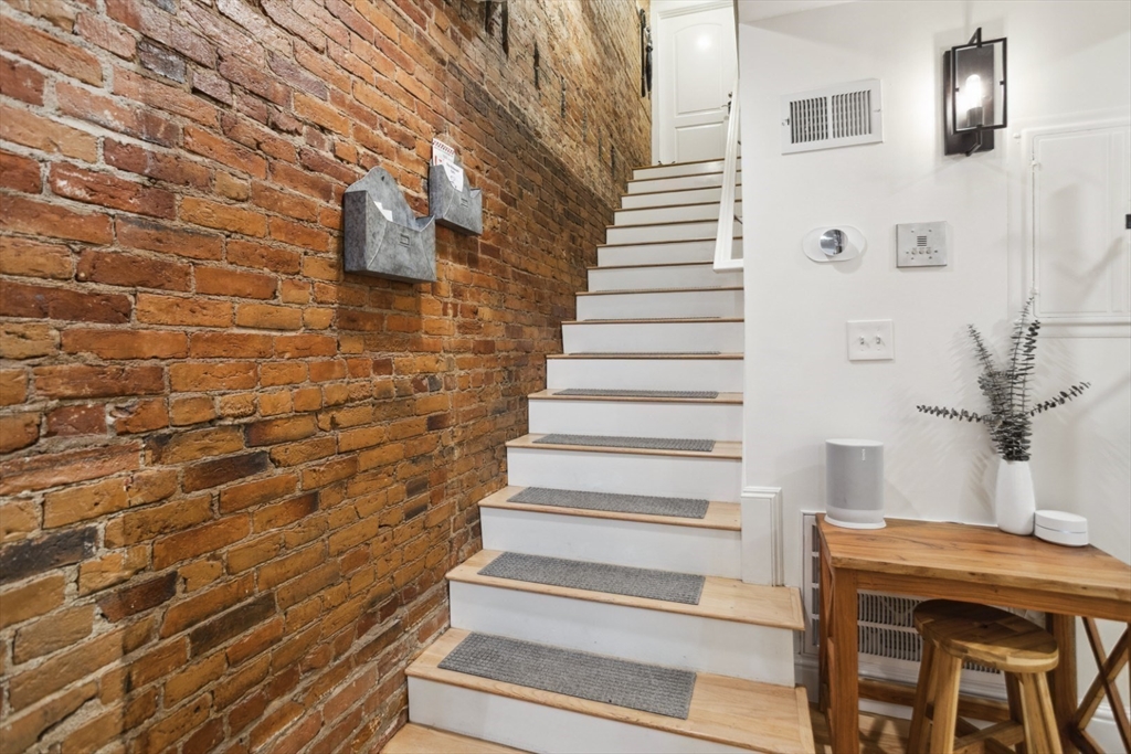 750 East 4th 1