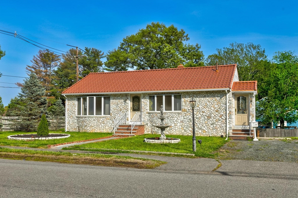 2 Herrick Road