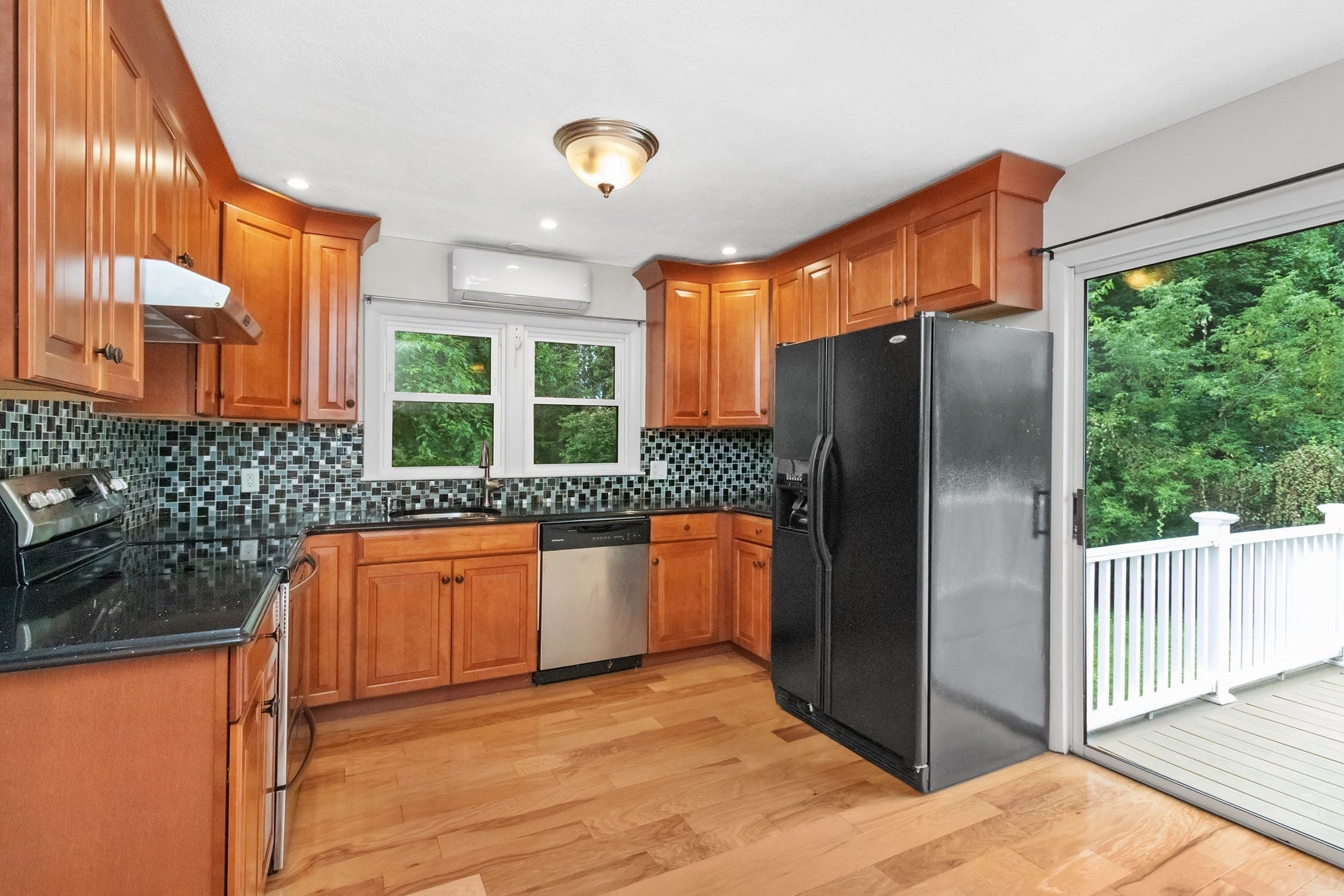 17 Churchill Rd, Winchester, MA Photo #15