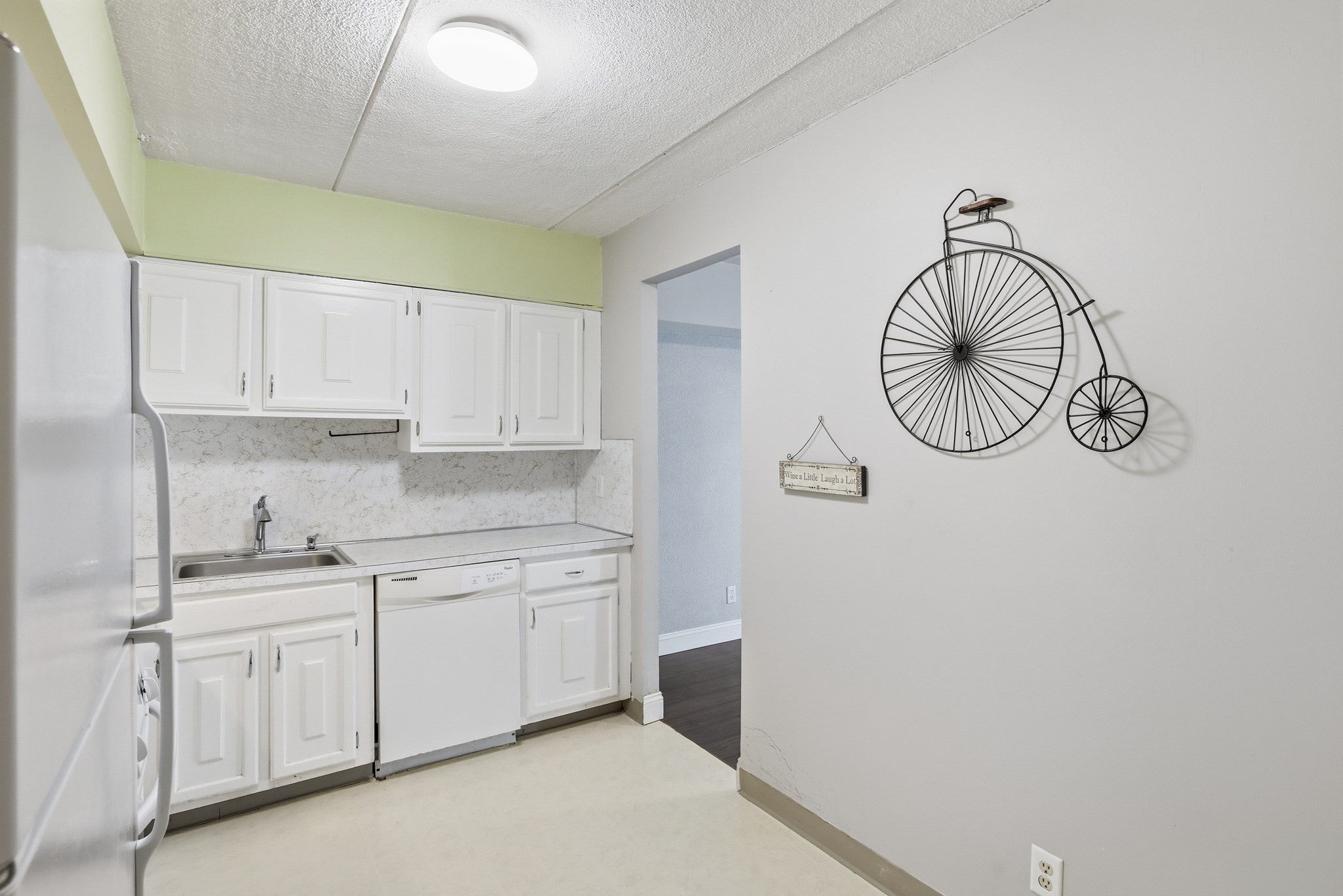 1500 Worcester Rd #719, Framingham, MA, 1500 Worcester Rd #719, Framingham, MA Photo #11
